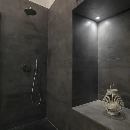 Apartment Cordova Luxury Suite